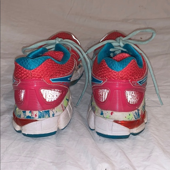 ASICS Gel-Nimbus 16 running sneakers size 7.5 - Picture 4 of 8